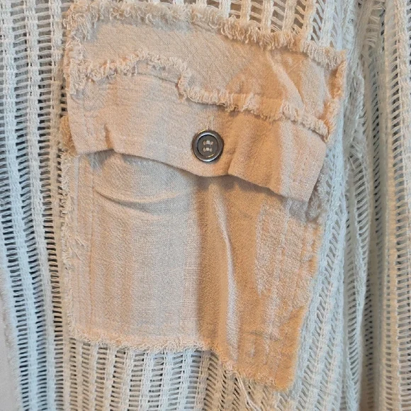 POL Cream Textured Button-Up - Picture 2 of 3